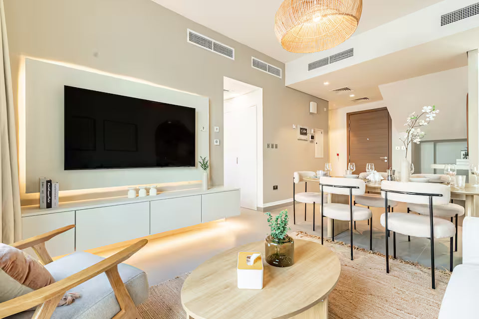 Luxury Townhouse Yas Island Abu Dhabi Review | Real Stay Experience
