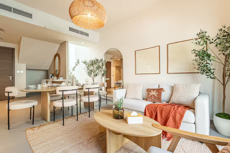 Luxury Townhouse Yas Island Abu Dhabi Review | Real Stay Experience