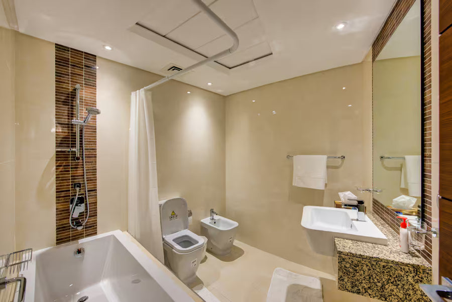 Luxury 2 Bedroom Apartment with Sea View in Manama