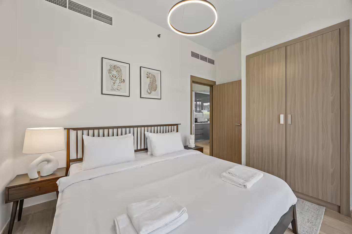 Elegant Bedroom in Dubai with Access to Pool and Gym