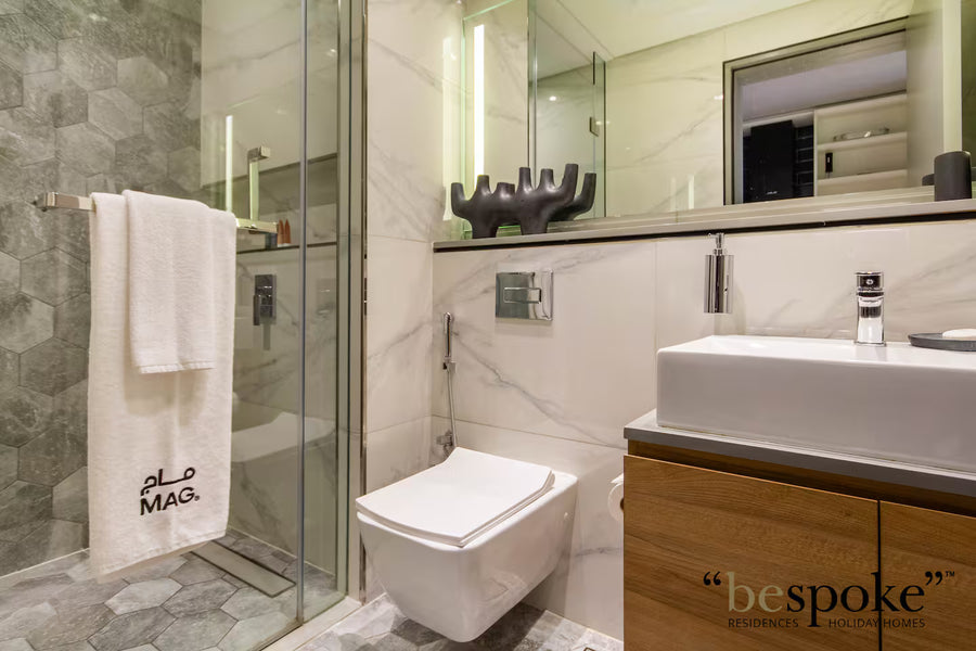 Elegant Studio by the Canal Near Dubai Mall