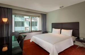 Luxury 4-Star Stay Near Big Ben & London Eye | Park Plaza Westminster Bridge London