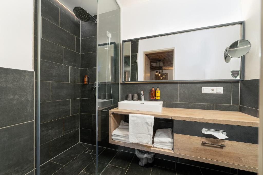 24 by AvenidA - Mountain Residence
