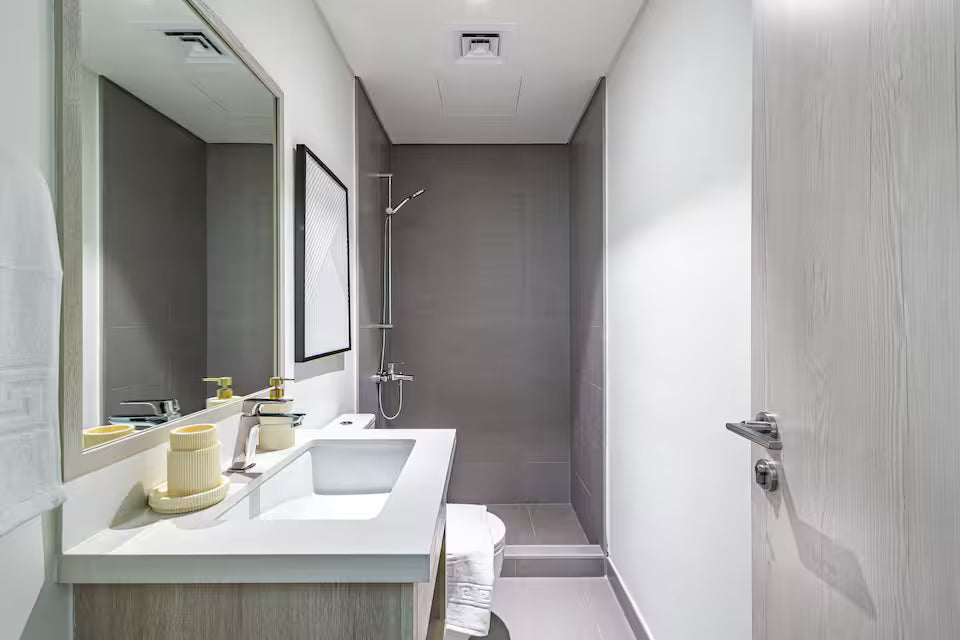 Luxury Townhouse Yas Island Abu Dhabi Review | Real Stay Experience