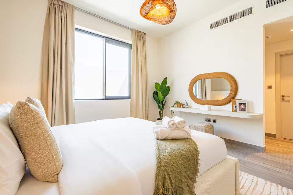Luxury Townhouse Yas Island Abu Dhabi Review | Real Stay Experience