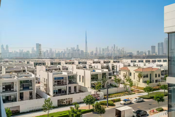 Deluxe One-Bedroom Apartment with Burj Khalifa View