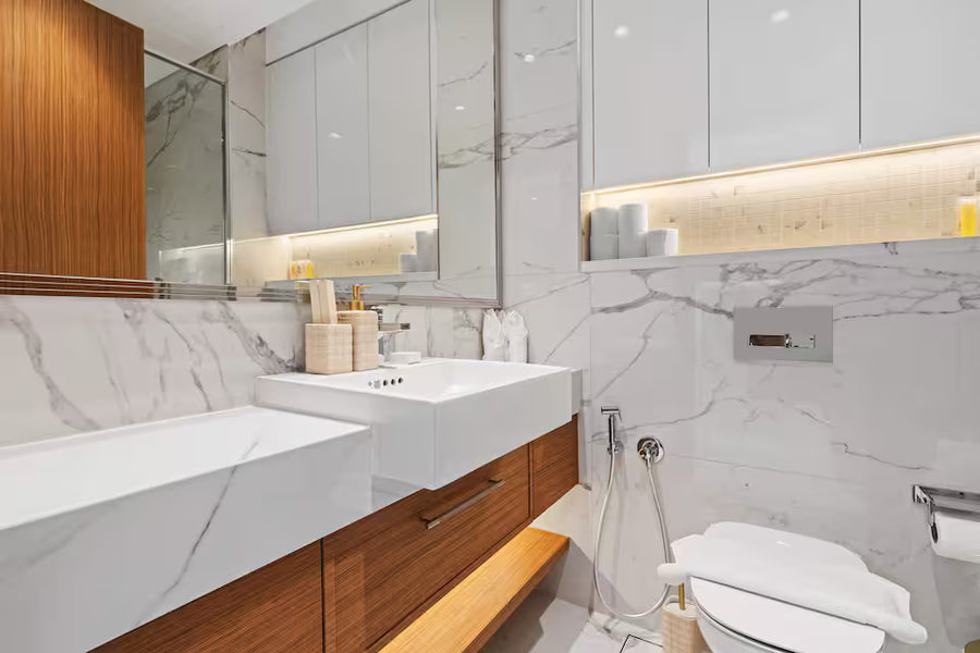 Modern 1BR Apartment w/ Balcony | Meydan