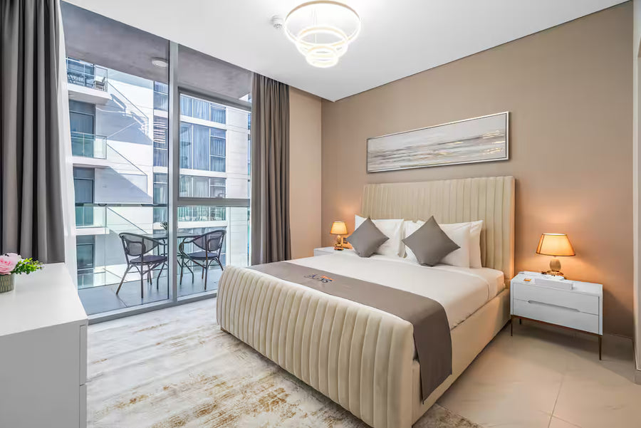 Deluxe One-Bedroom Apartment with Burj Khalifa View