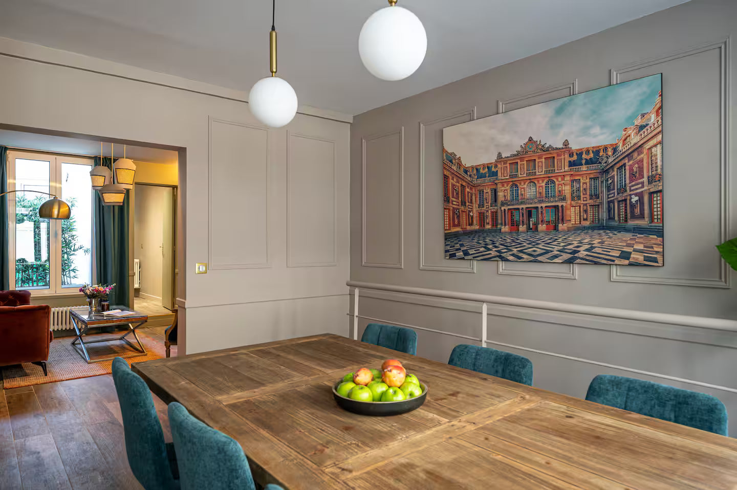 Two Bedroom Apartment Near Eiffel Tower – Paris